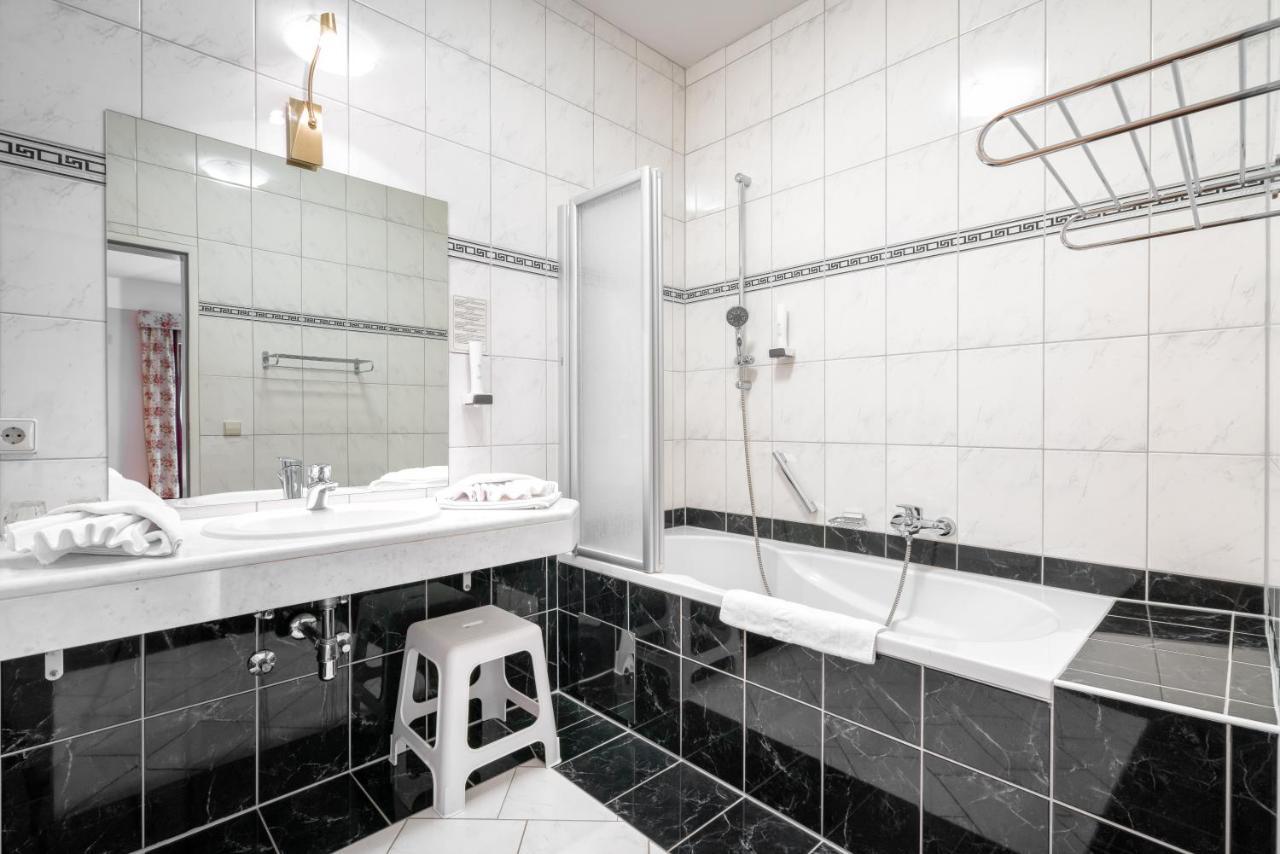Hotel Erlenhof Kotschach-Mauthen Εξωτερικό φωτογραφία